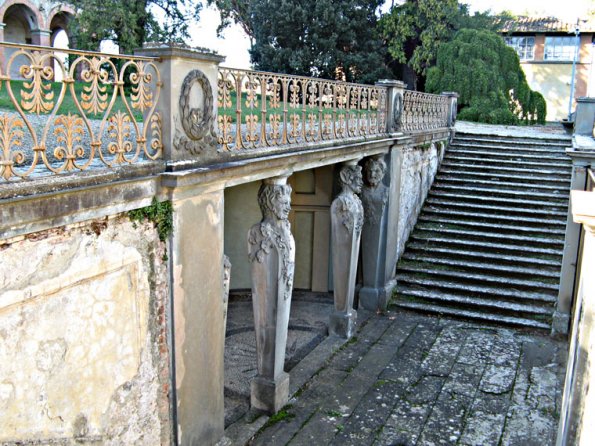 villa_poggio_a__caiano8