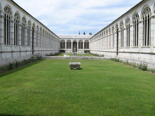 pisa-camposanto-internal